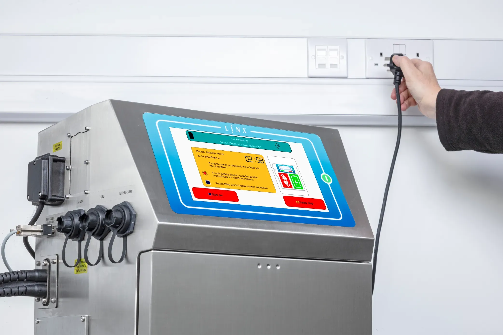 Linx 9000 Series printer running on PrintProtect battery backup